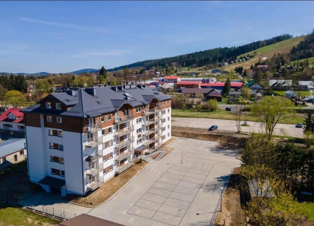 Apartamento Bieszczady Apartament "Cicha Woda" Ustrzyki Dolne Exterior foto